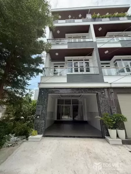 Bán nhà đẹp 4 tầng ,gần huỳnh tấn phát quận 7 nhà bè ,đường oto 8m