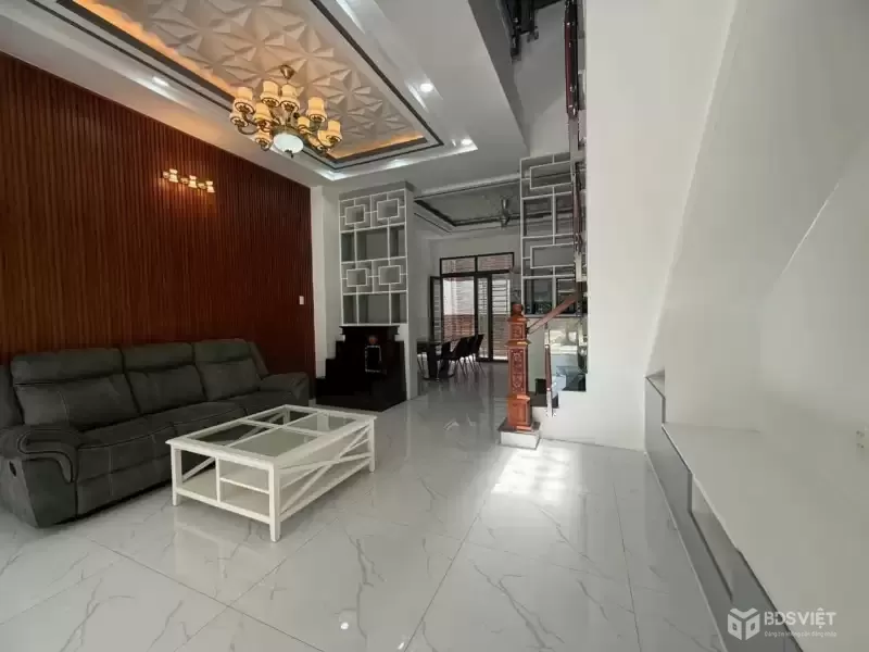 Bán nhà đẹp 4 tầng ,gần huỳnh tấn phát quận 7 nhà bè ,đường oto 8m
