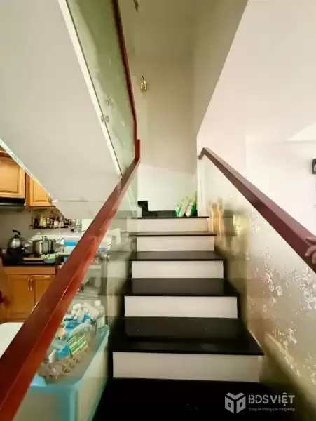 Bán nhà 4 tầng đẹp, 42m2 (4x11), HXH Gần Văn Cao, Nguyễn Sơn, Giáp Tân Phú - Chỉ hơn 5 tỷ