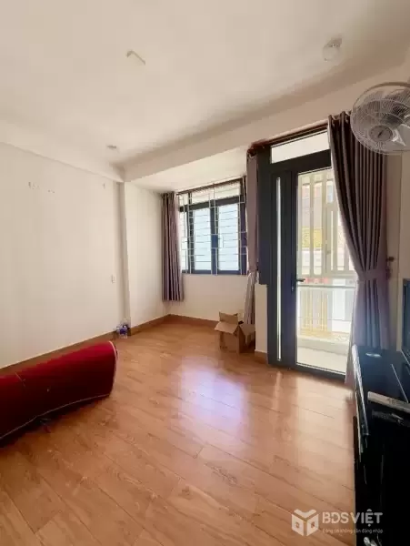 Bán nhà 4 tầng đẹp, 42m2 (4x11), HXH Gần Văn Cao, Nguyễn Sơn, Giáp Tân Phú - Chỉ hơn 5 tỷ