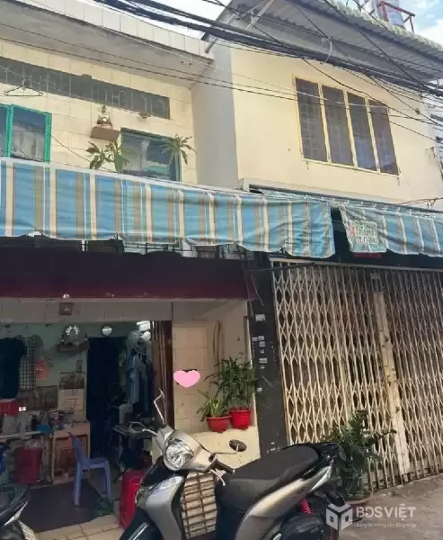 Bán nhà 2 tầng, 70m2, ngang khủng 7m, Xe hơi vào nhà, ngay Phùng Tá Chu, Aeon, hơn 5 tỷ