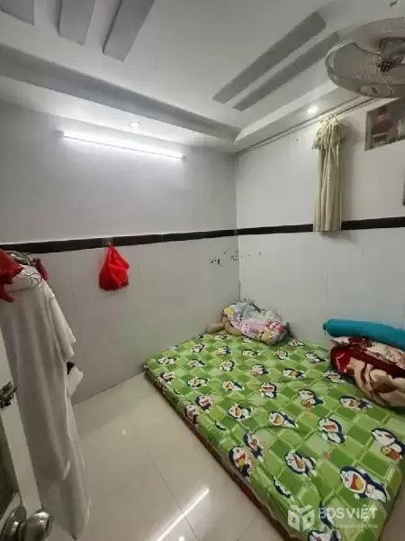 Bán nhà 2 tầng, 70m2, ngang khủng 7m, Xe hơi vào nhà, ngay Phùng Tá Chu, Aeon, hơn 5 tỷ