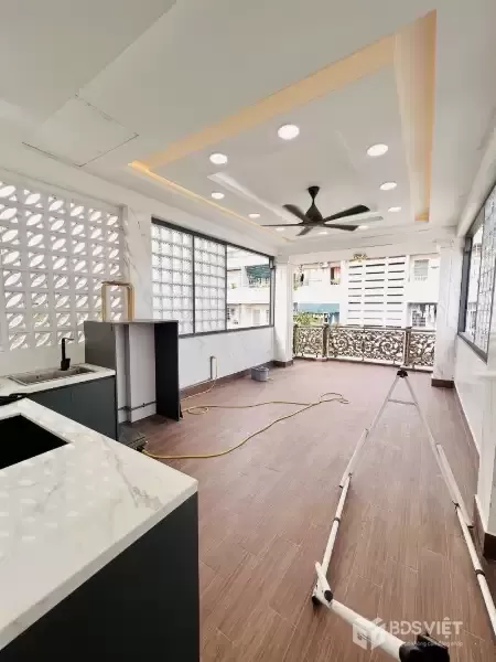 Bán nhà hẻm xe tải 13m Đường Độc Lập - DT 60m2 (4 x 15)m - 4 tầng - 9 tỷ 6