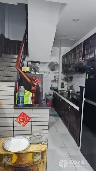 Nhà  HXH Đường Nguyễn Tiểu La Quận 10 Phường 8.