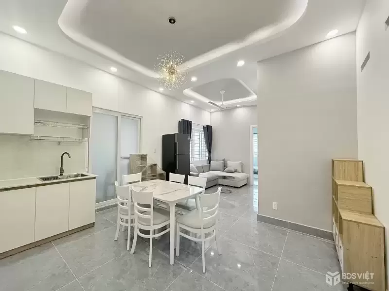 Bán căn hộ cao cấp, 60m2 2PN 2WC, CC Phú Thọ Lữ Gia - ban công 2 mặt thoáng chỉ hơn 3 tỷ.