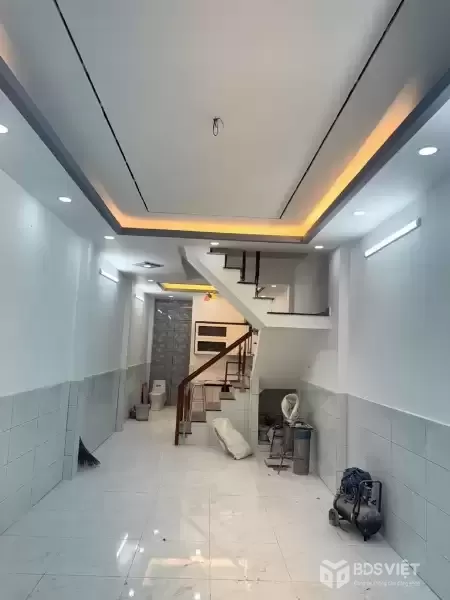 Bán nhà mặt tiền đường 10m, gần Nguyễn Sơn, Tân Phú, 48m2 (4x12), 2 tầng đẹp, chỉ hơn 5 tỷ