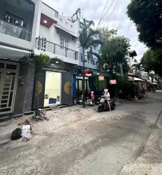 Bán nhà mặt tiền đường 10m, gần Nguyễn Sơn, Tân Phú, 48m2 (4x12), 2 tầng đẹp, chỉ hơn 5 tỷ