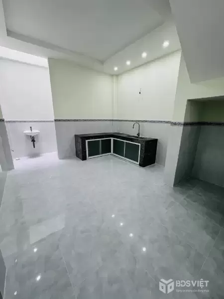 Bán nhà mới 3 tầng, 64m2, 4x16, đường nhựa 6m xe tải, khu phân lô Hương Lộ 2, Chỉ hơn 5 tỷ