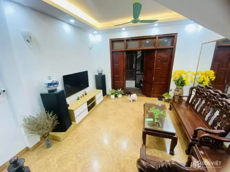 Nhà phân lô An Dương - dân xây - 40m oto tránh - phố kinh doanh tấp nập - giá nhỉnh 11 tỷ.