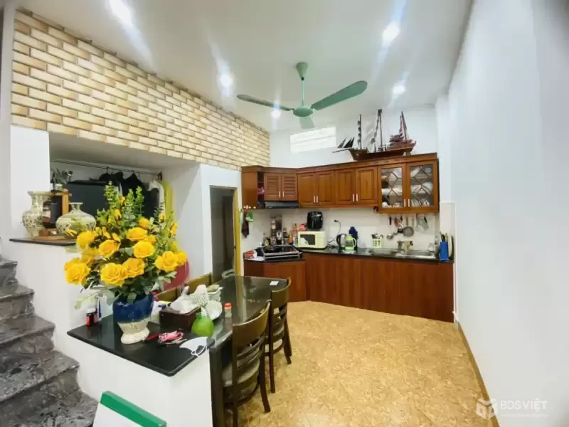 Nhà phân lô An Dương - dân xây - 40m oto tránh - phố kinh doanh tấp nập - giá nhỉnh 11 tỷ.