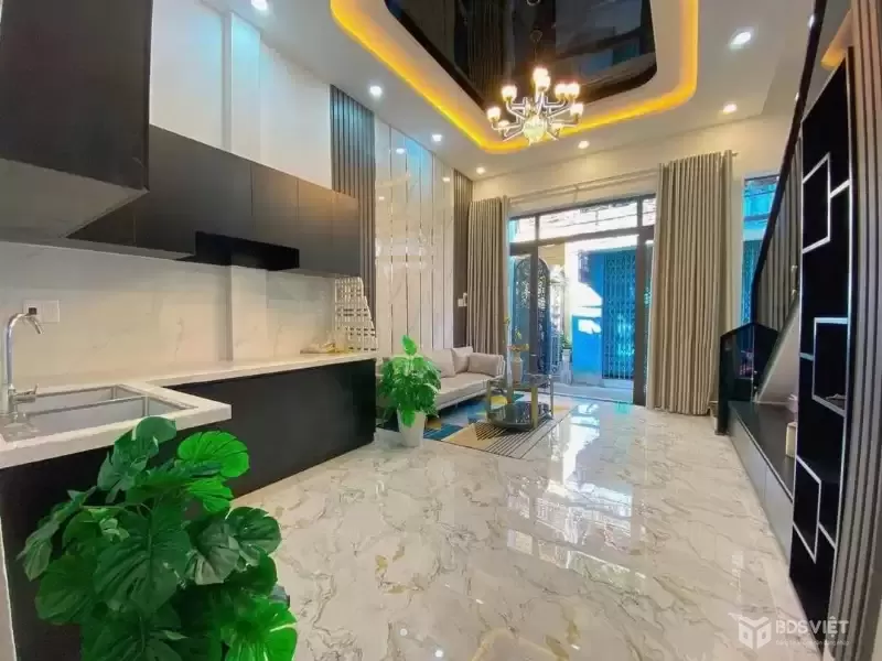 *NHÀ KIỆT HOÀNG DIỆU - 3 TẦNG - FULL NỘI THẤT - VÀO Ở NGAY - GIÁ 4,65 TỶ ĐỒNG*