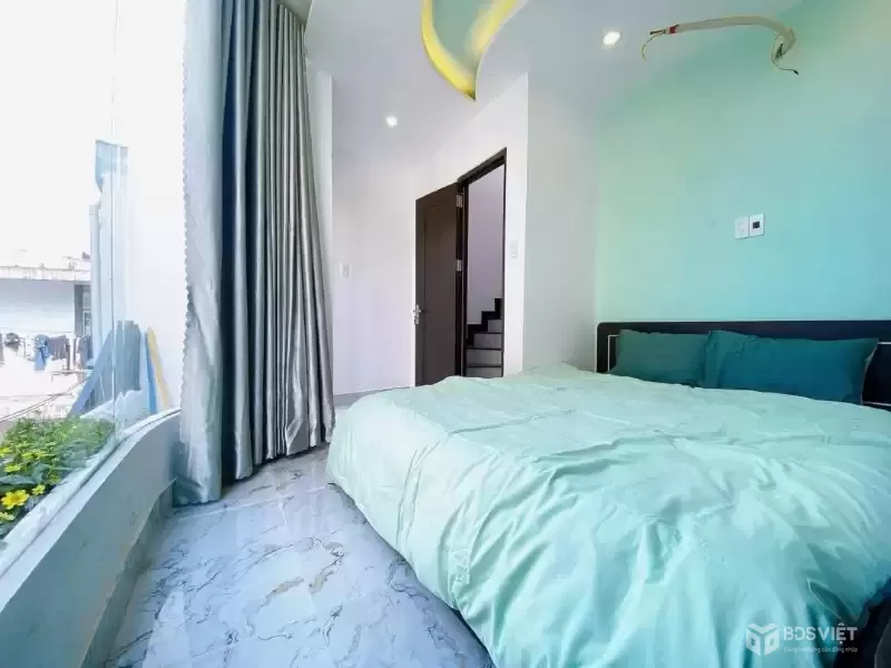 *NHÀ KIỆT HOÀNG DIỆU - 3 TẦNG - FULL NỘI THẤT - VÀO Ở NGAY - GIÁ 4,65 TỶ ĐỒNG*