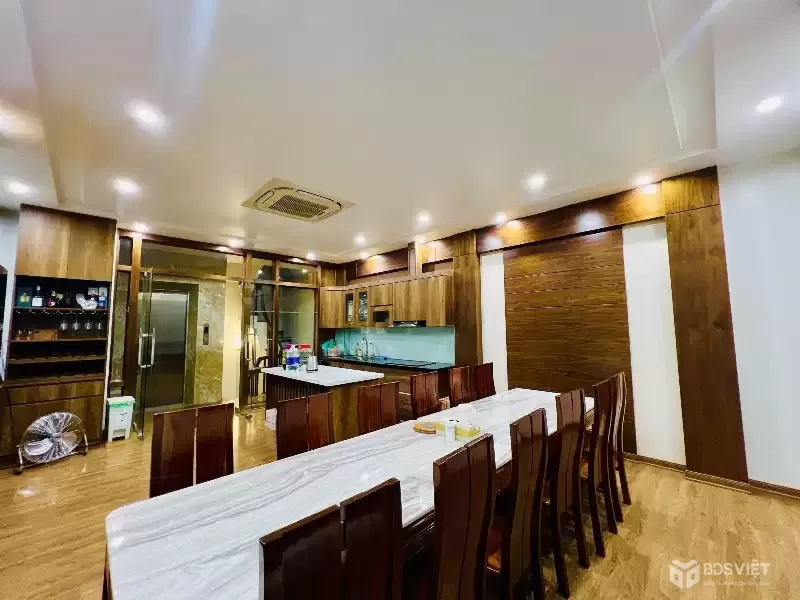 SIÊU PHẨM MẶT PHỐ, LÔ GÓC, THANG MÁY, KD ĐỈNH, 7 TẦNG MỚI ĐẸP, TRUNG TÂM CẦU GIẤY – 25 TỶ