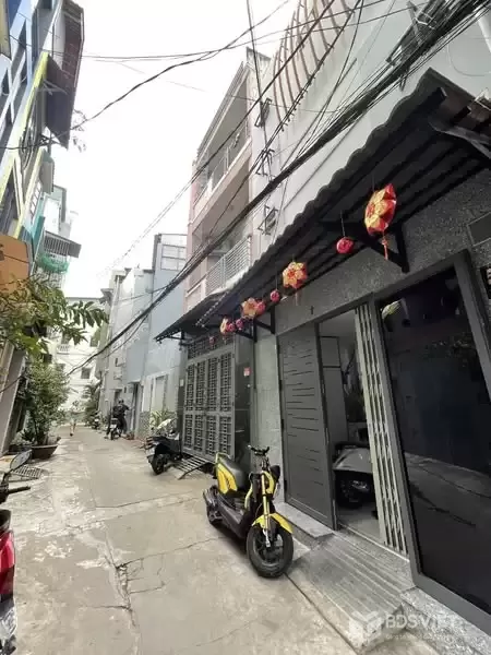 Nhà Hẻm Ôtô Lê Văn Sỹ Quận Phú Nhuận Phường 11 Cũ.