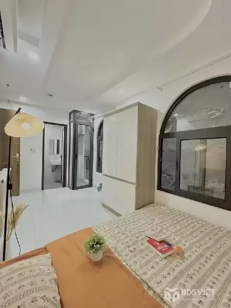 CCMN HOA BẰNG 64M-13 PHÒNG KK-GIÁ 20 TỶ-CÁCH PHỐ 20M-THANG MÁY-PCCC ĐẠT CHUẨN