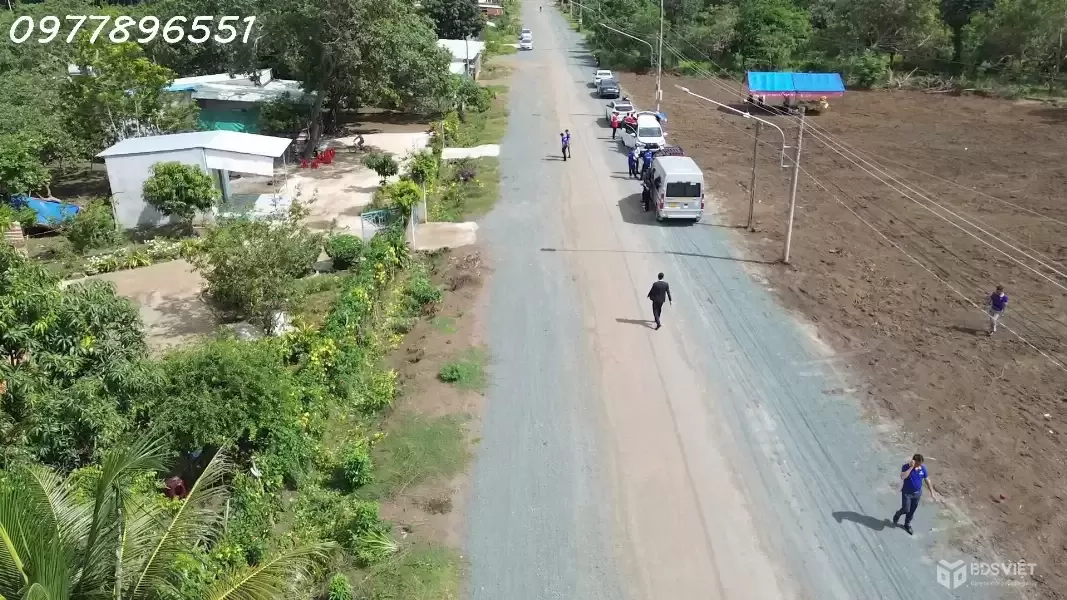 GIA ĐÌNH TÔI ĐANG CẦN BÁN LÔ ĐẤT RUỘNG NGANG 50M GIÁ CHỈ 220 TRIỆU