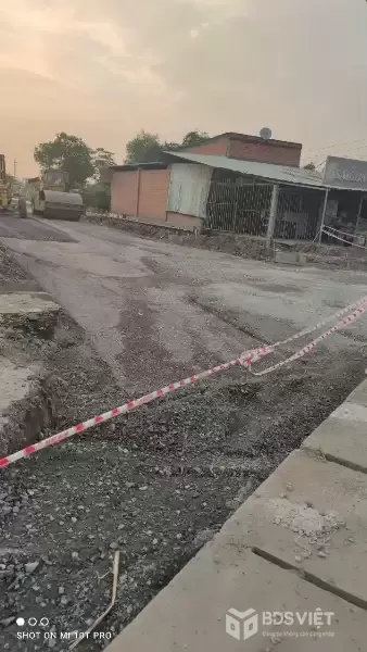 Bán đất mặt tiền, Đức Hoà, Long An
