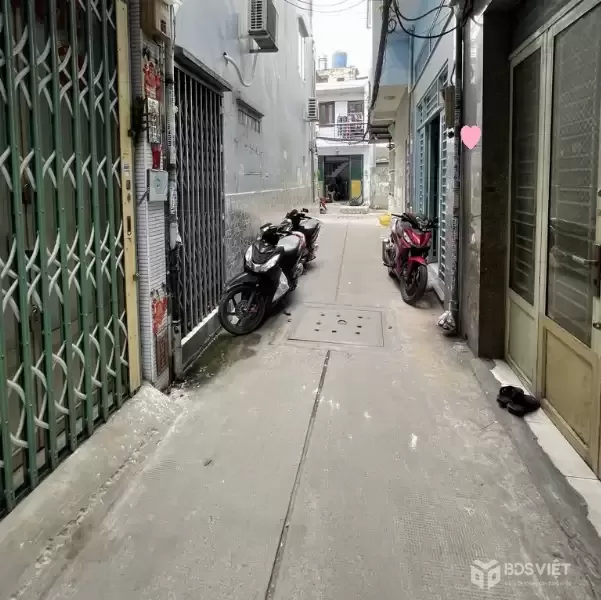 Bán nhà 2 tầng, gần Lũy Bán Bích, Hoàng Xuân Nhị, Đầm sen, trung tâm Tân Phú chỉ hơn 2 tỷ