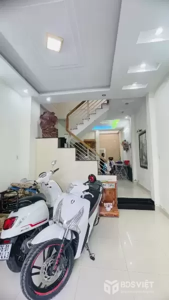 Bán nhà hẻm xe hơi 5m Đường Dương Văn Dương - DT 52m2 (4 x 13)m - 3 tầng