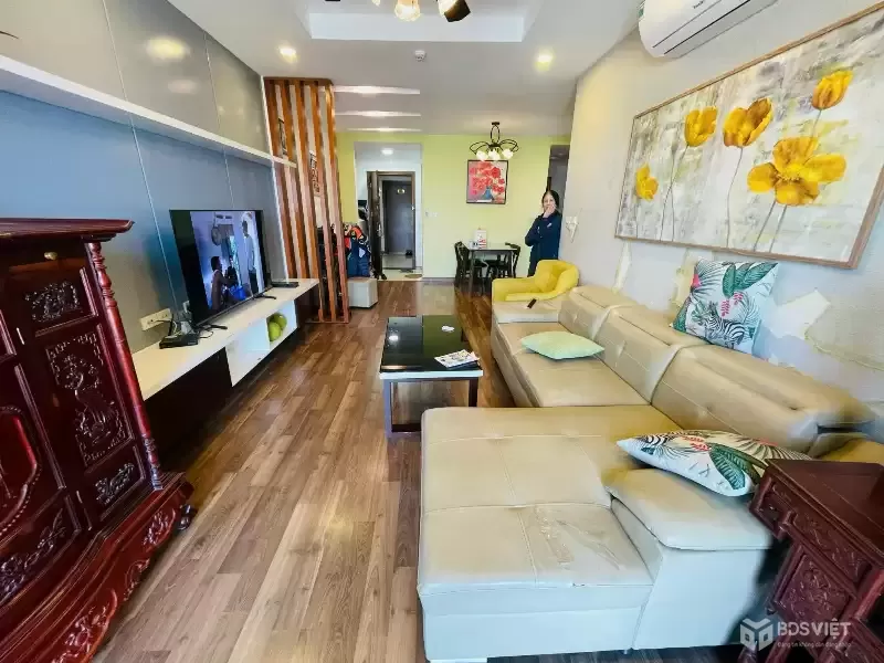 Chính chủ bán căn góc tại Goldmark City, ban công Đông Nam thoáng mát quanh năm.