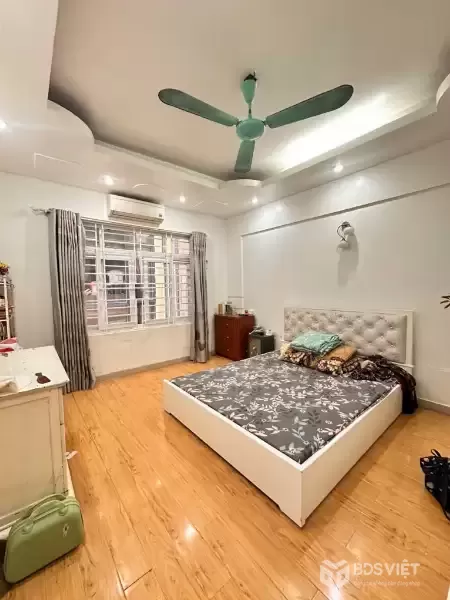 HOÀNG HOA THÁM DT46M x5 TẦNG-9,35 TỶ NHÀ ĐẸP,NGÕ RỘNG THOÁNG