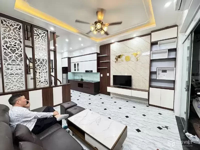 ????Bán nhanh nhà đẹp Hà Đông 40M x 5T. Full nội thất. Siêu gần phố 