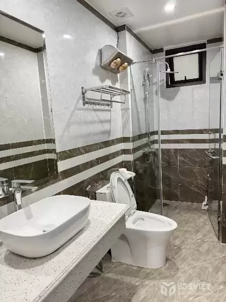 ????Bán nhanh nhà đẹp Hà Đông 40M x 5T. Full nội thất. Siêu gần phố 