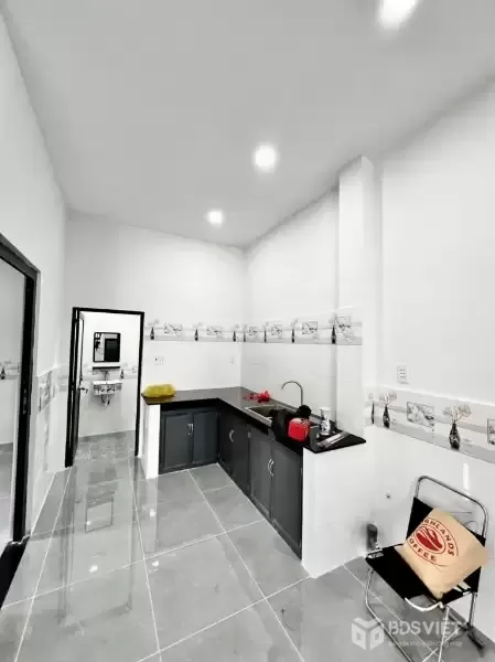 Bán nhà 2 tầng mới đẹp, 60m2 (6x10), Hẻm xe tải 7m, gần Bến Lội, Lê Dức Anh, chỉ hơn 4 tỷ