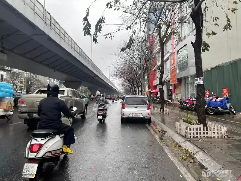 Bán gấp giảm chào 2 tỷ Minh Khai lô góc, 90m2 mặt tiền 8,5m, VH đá bóng, KD đỉnh, chỉ 57 tỷ