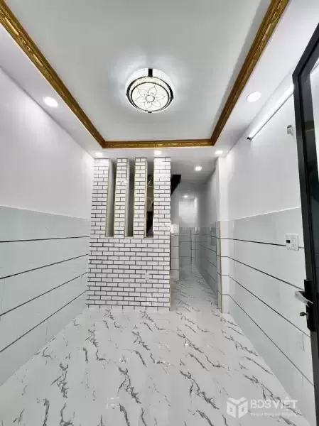 Bán nhà 2 tầng mới đẹp, 22m2 (3x8), Ngay Chiến Lược, sát Tên Lửa, chỉ hơn 1 tỷ