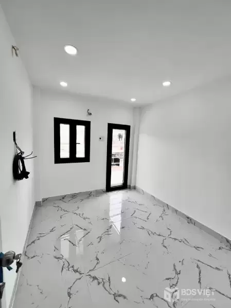 Bán nhà 2 tầng mới đẹp, 22m2 (3x8), Ngay Chiến Lược, sát Tên Lửa, chỉ hơn 1 tỷ