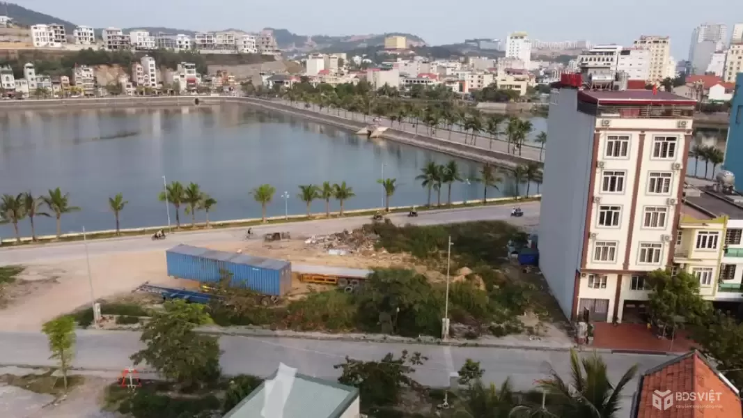 Bán đất  vị trí siêu đẹp bờ hồ Hùng Thắng, kinh doanh được còn duy nhất 1 ô cực hiếm