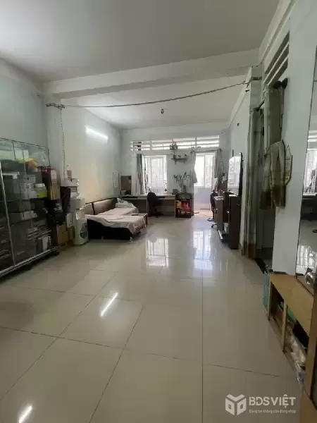 Bán chung cư Phan Xích Long, 66m2, tầng 1, thang máy, sổ hồng riêng, chỉ hơn 3 tỷ