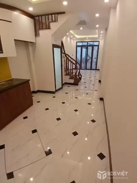 Độc quyền Phố Lụa Hà Đông 40M x 5T - Kinh doanh tốt - Dòng tiền bền vững - nhà siêu thoáng