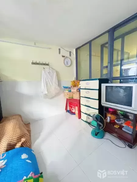 Bán nhà 2 tầng đẹp, Bình Trị Đông, gần Aeon Tên Lửa, Chỉ hơn 2 tỷ