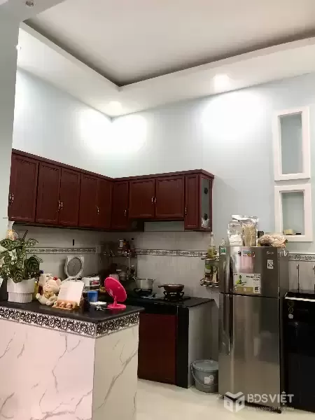 bán nhà 4x14 cấp 4 còn mới , gần huỳnh tấn phát nhà bè quận 7