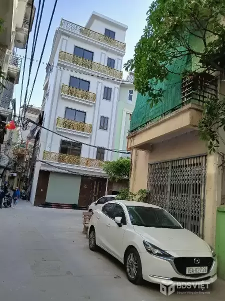 Nhà Đông Ngạc, dân xây 5 tầng, lô góc, xe 45 chỗ đỗ cửa chỉ 6,9 tỷ