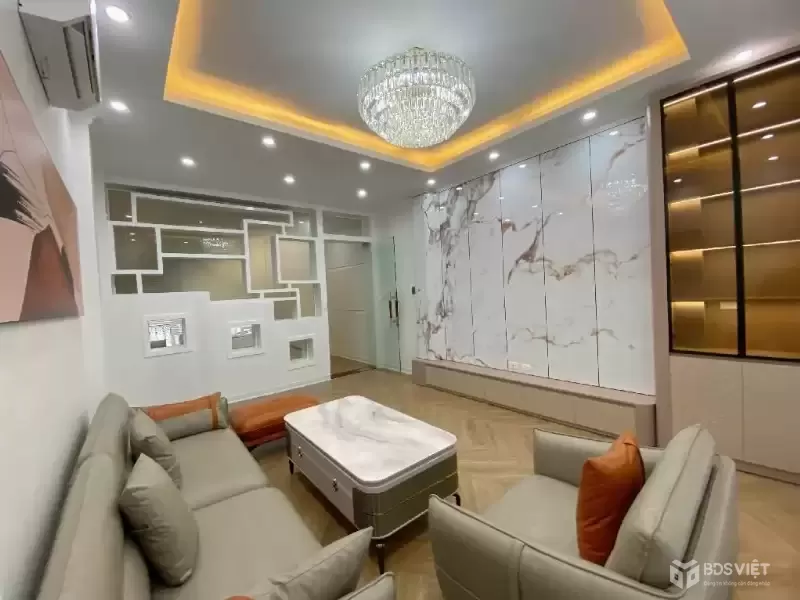 Bán nhà phố Thuỵ Phương 38m2, dân xây 5 tầng, cạnh chợ Vẽ chỉ 7 tỷ