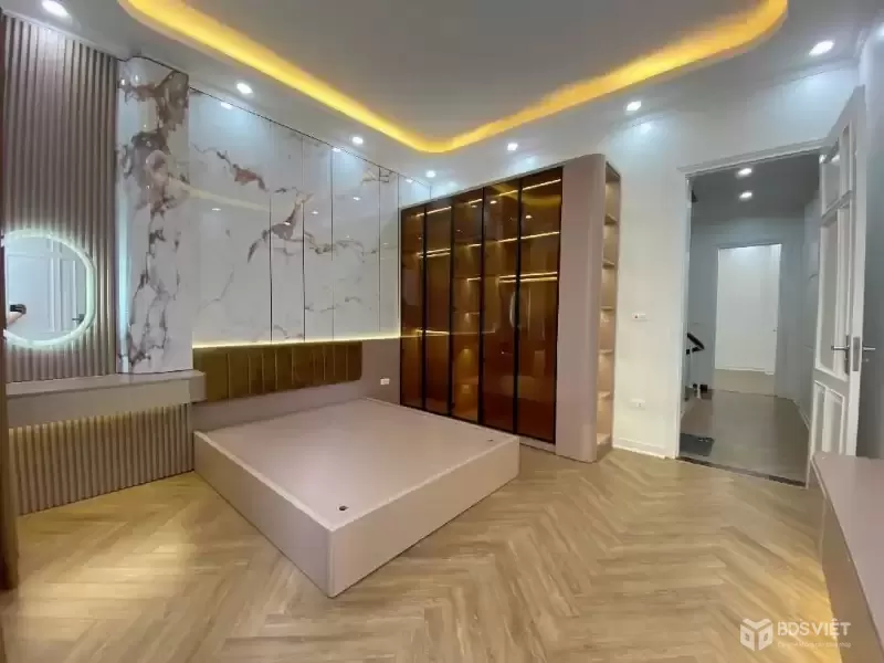 Bán nhà phố Thuỵ Phương 38m2, dân xây 5 tầng, cạnh chợ Vẽ chỉ 7 tỷ