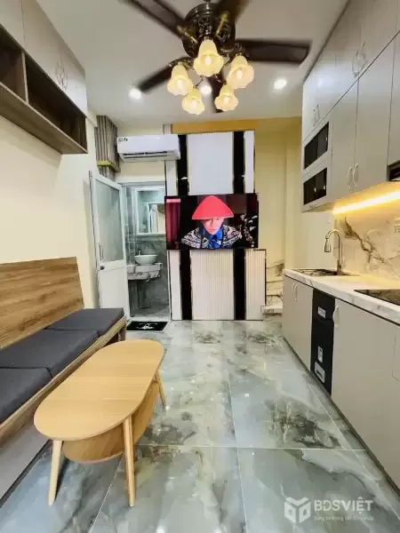 Bán nhà 3 tầng mới đẹp 46m2 sàn, Ngay Lạc Long Quân, Lý Thường Kiệt, Tân Bình, hơn 2 tỷ