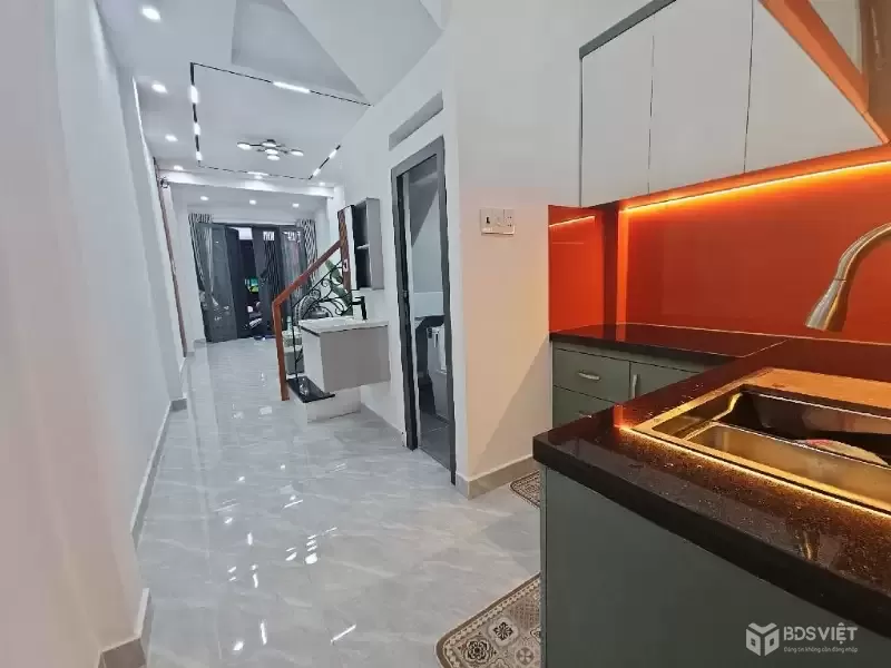 Bán nhà mặt tiền Trần Thủ Độ, Nhà 2 tầng 31m2 đẹp, gần Nguyễn Sơn, Tân Phú, chỉ hơn 4 tỷ