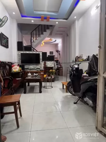 Bán nhà 4 tầng đẹp, 67m2 (4x17), Hẻm xe tải Lê Đình Cẩn, Gần Tên Lửa, Aeon, Chỉ hơn 5 tỷ