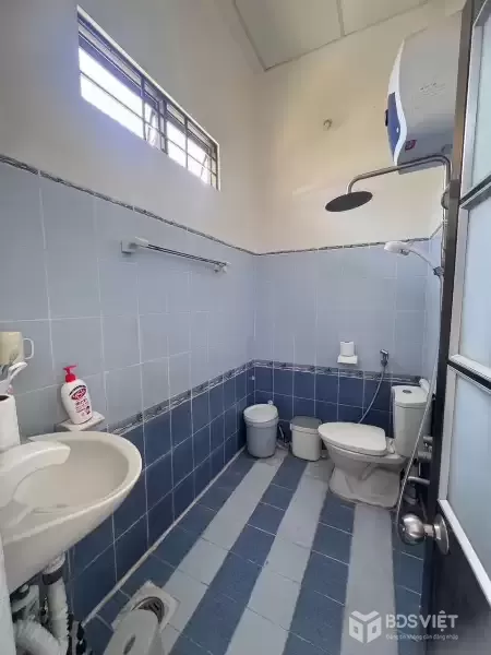bán nhà hẻm thông Dã Tượng, Hoàng Diệu, Nha Trang, Khánh Hòa