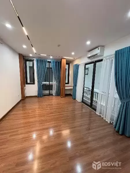 HIẾM ! TRUNG KÍNH - NHÀ MỚI - NGAY TRUNG TÂM - AN SINH ĐỈNH - GẦN ĐƯỜNG LỚN - Ô TÔ GỬI NGAY CẠNH NHÀ 