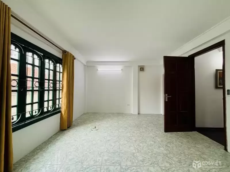 Bán nhà Kẻ Vẽ 39m2, ô tô đỗ cửa, 5 tầng, 6,8 tỷ có thương lượng