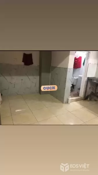 Căn hộ dịch vụ 104m2 x 3 tầng Lạc Long Quân gần SVĐ Phú Thọ