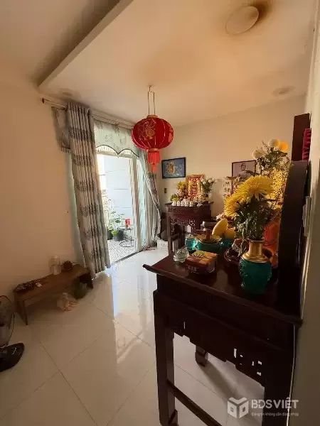Ô TÔ ĐỖ TRƯỚC CỬA ĐIỆN BIÊN PHỦ - NHÀ 3 TẦNG -  GIÁ KHÔNG THỂ TỐT HƠN