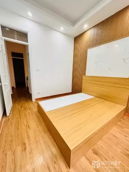 Chỉ 5,9 tỷ có ngay nhà gần phố Hoàng Hoa Thám 37m², 5 tầng, dân xây