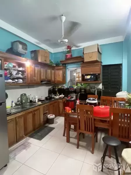 Chỉ 5,4 tỷ có ngay nhà gần phố Âu Cơ 33m², 5 tầng, cạnh Hồ Tây