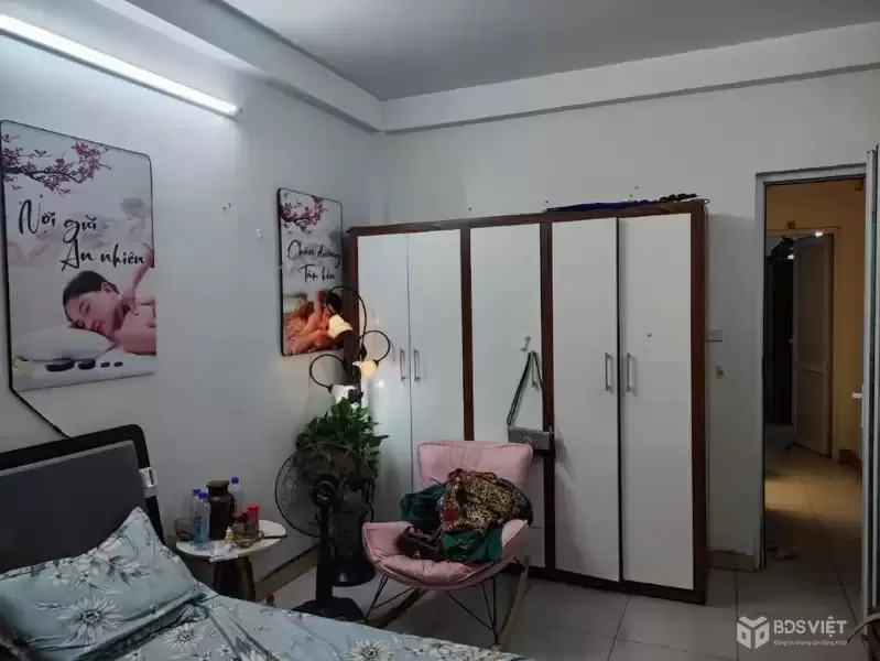 Chỉ 5,4 tỷ có ngay nhà gần phố Âu Cơ 33m², 5 tầng, cạnh Hồ Tây